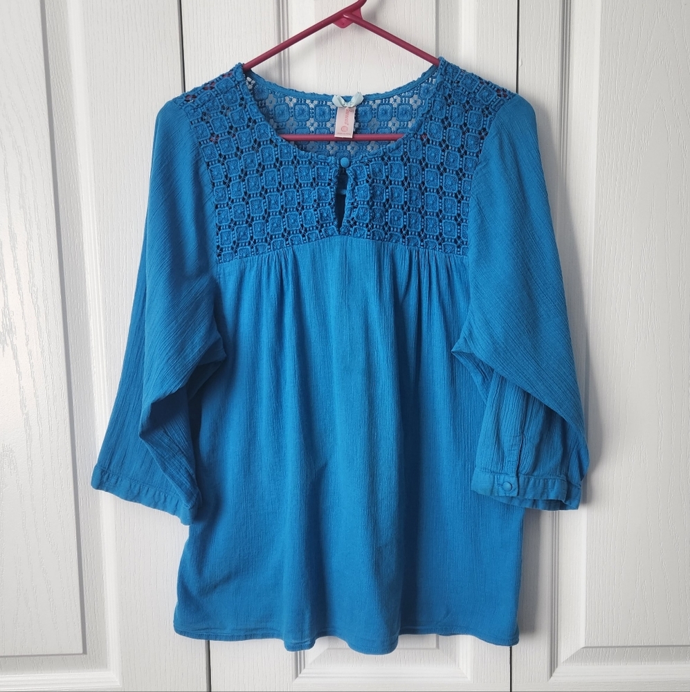 downcast outfitters shirt